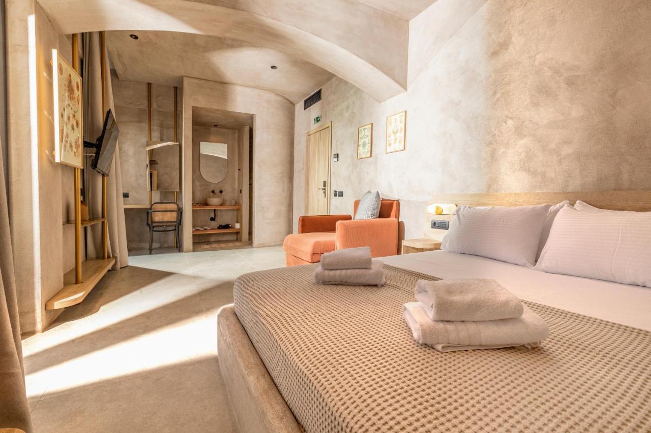 נאוס מרמרס Medusa Luxury Suites מראה חיצוני תמונה
