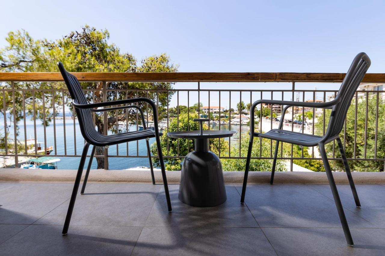 נאוס מרמרס Medusa Luxury Suites מראה חיצוני תמונה