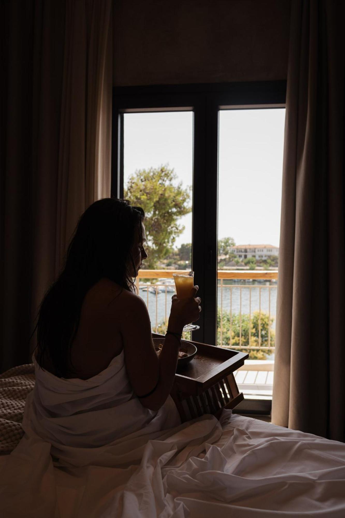 נאוס מרמרס Medusa Luxury Suites מראה חיצוני תמונה