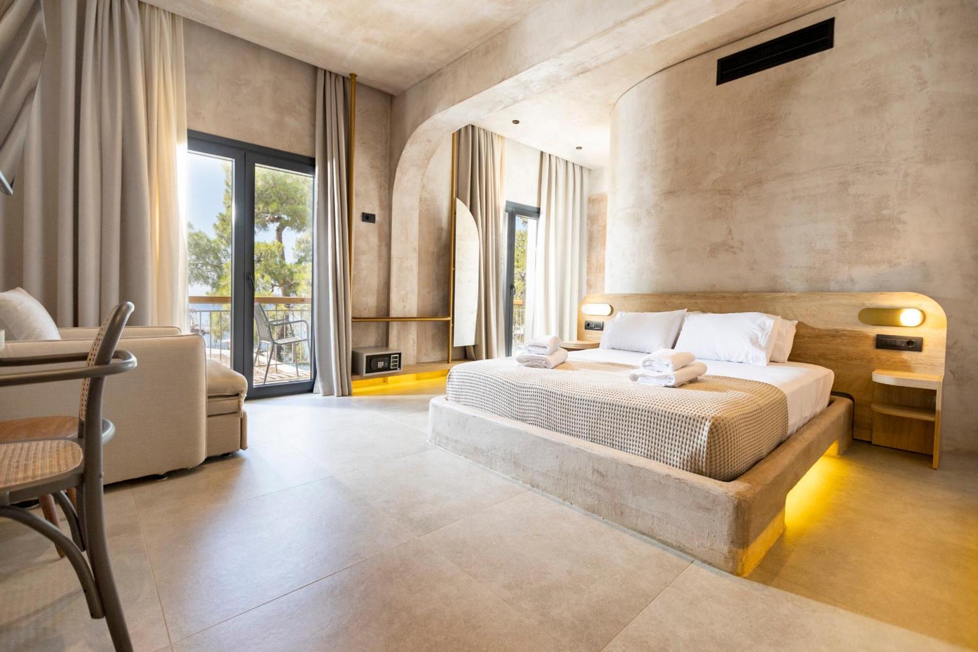 נאוס מרמרס Medusa Luxury Suites מראה חיצוני תמונה